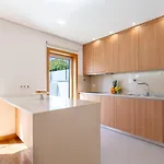 Stylish W/ Garage & Terrace By Hostwise Сasa de vacaciones