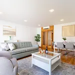 Stylish W/ Garage & Terrace By Hostwise * Senhora da Hora