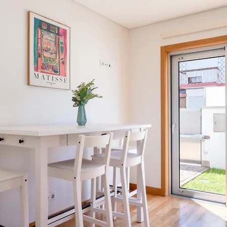 Stylish W/ Garage & Terrace By Hostwise