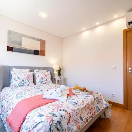 Stylish W/ Garage & Terrace By Hostwise Hébergement de vacances *