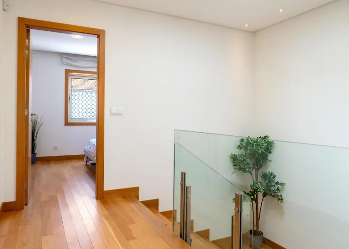 Stylish W/ Garage & Terrace By Hostwise Feriehus Senhora da Hora