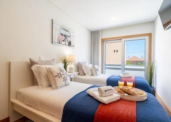 Stylish W/ Garage & Terrace By Hostwise * Senhora da Hora