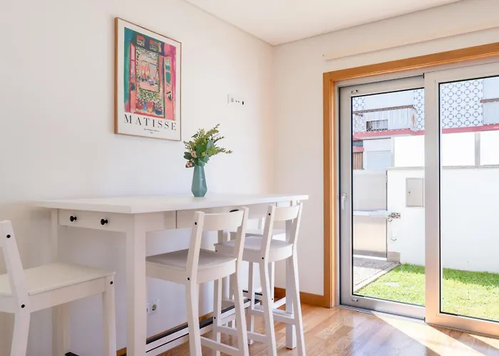 Stylish W/ Garage & Terrace By Hostwise