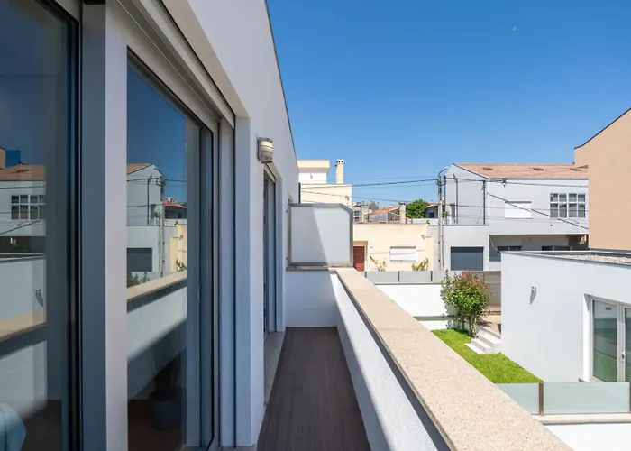 Stylish W/ Garage & Terrace By Hostwise