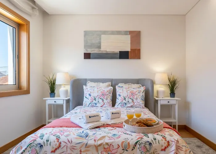 Сasa de vacaciones Stylish W/ Garage & Terrace By Hostwise Senhora da Hora