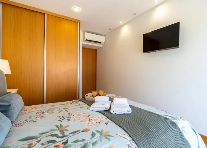 Stylish W/ Garage & Terrace By Hostwise